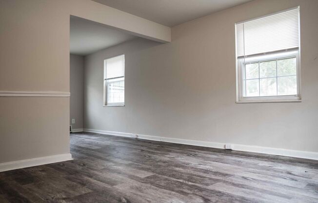 2 beds, 1 bath, 995 sqft, $1,299, Unit I136