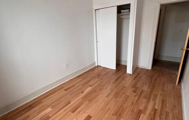 831 BUSHWICK AVE