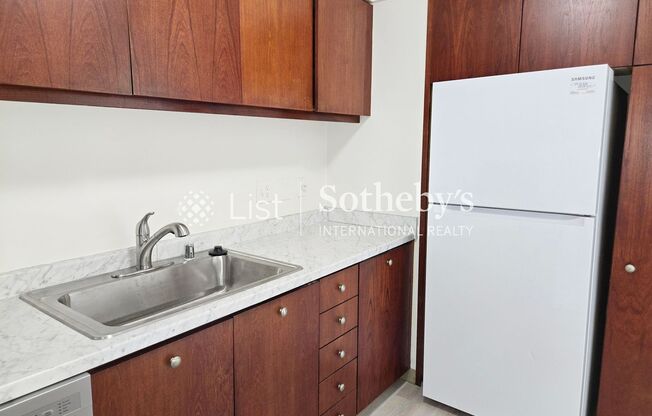 1 bed, 1 bath, $2,800, Unit #1903