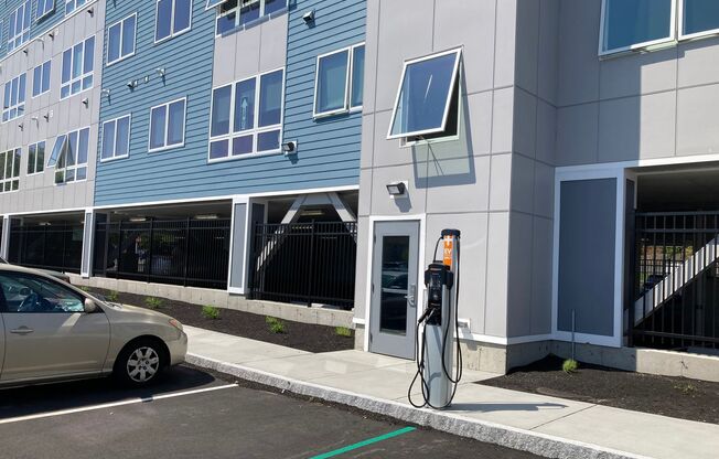 University Square South