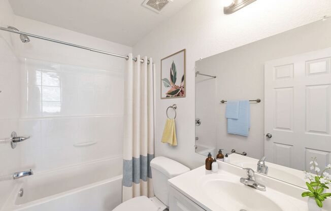 3 beds, 2.5 baths, 1,262 sqft, $1,749, Unit 111