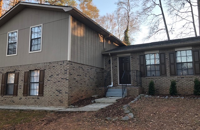 LARGE 4br/2.5ba - GREAT DECATUR LOCATION!!!! - MOVE-IN READY!!!!