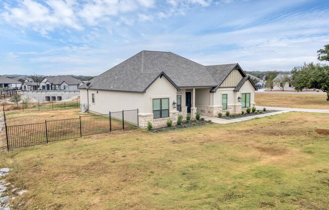 101 Treaty Oak Cove Spicewood, TX 78669