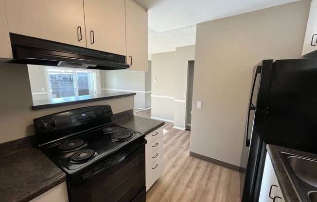 2 beds, 1 bath, 980 sqft, $2,500, Unit 046