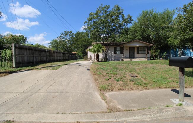 2915 Christian Dr