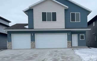 Newly Built in the Wilds neighborhood of West Fargo!