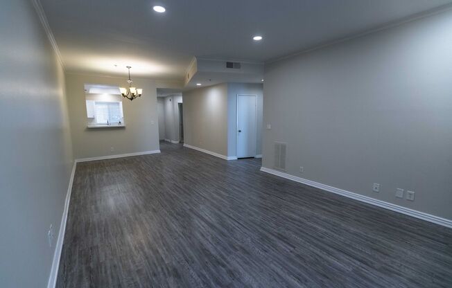 2 beds, 2 baths, 1,250 sqft, $3,298, Unit 106