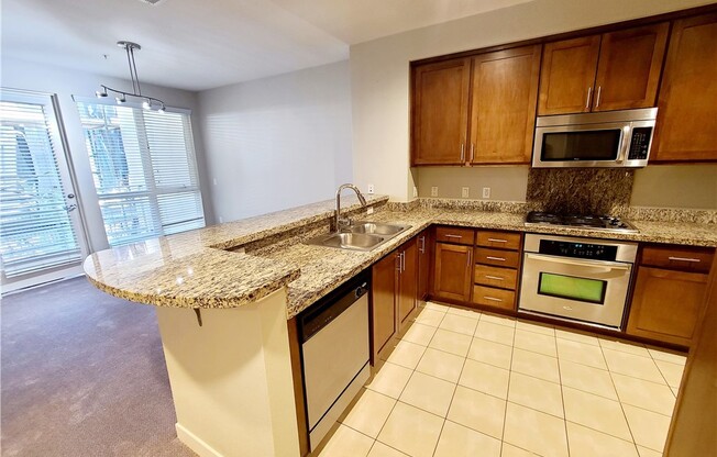 2 beds, 2 baths, 1,050 sqft, $3,100, Unit 402