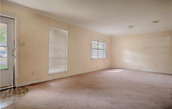 154 BEN DR