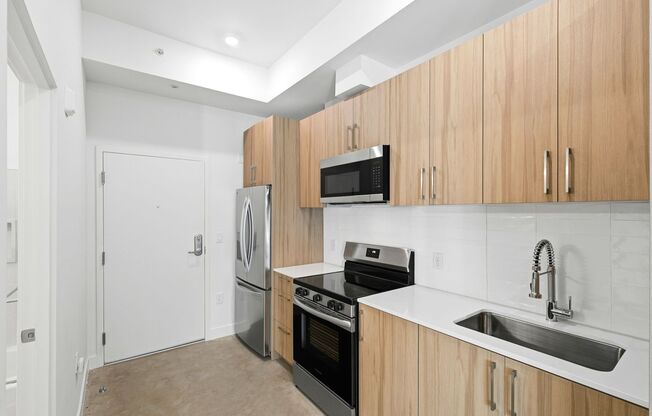 Studio, 1 bath, 364 sqft, $1,996, Unit 1