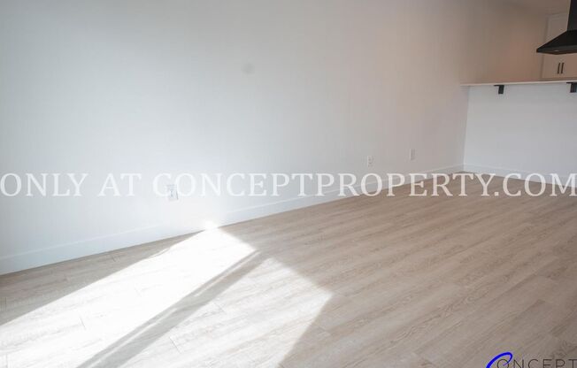 1 bed, 1 bath, 599 sqft, $1,275, Unit 09