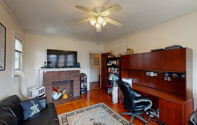 1 bed, 1 bath, 650 sqft, $2,595, Unit 15