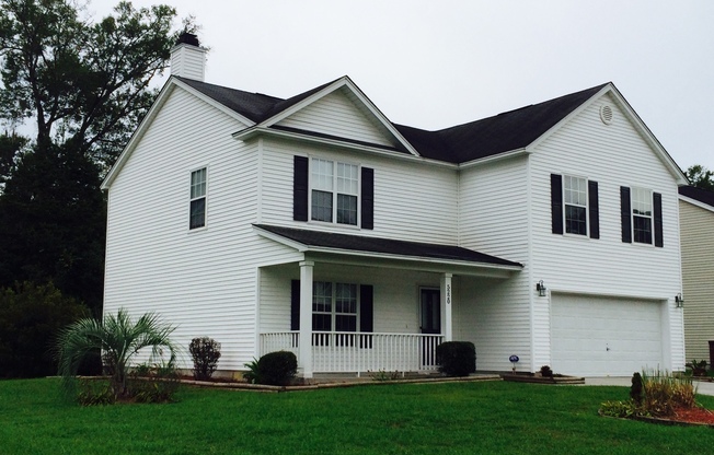 SPACIOUS HOME IN CUL-DE-SAC