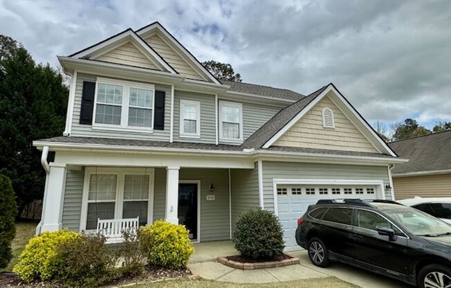 Spacious & Charming Ballentine Home with First-Floor Primary and Expansive Outdoor Living