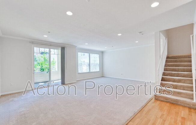 604 S FAIR OAKS AVE
