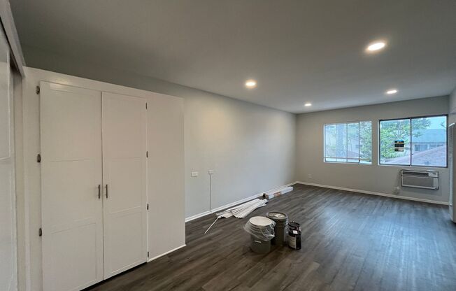 Studio, 1 bath, 615 sqft, $1,895, Unit 132