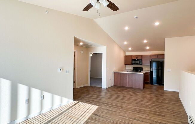 2 beds, 1 bath, 1,032 sqft, $1,485