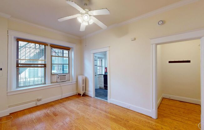 Dupont Circle One Bedroom Apartment- Amazing Location!
