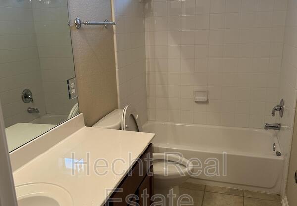 2616 GALLANT FOX DR