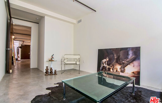 1046 Princeton Dr Unit 104