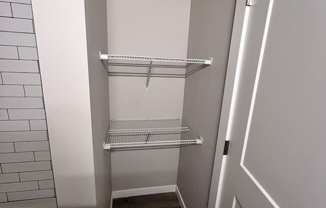 Studio, 1 bath, 403 sqft, $1,375, Unit 6-G (ADA)