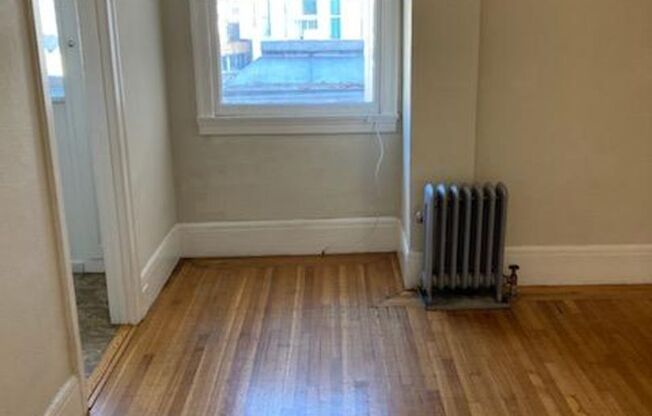 Studio, 1 bath, 400 sqft, $1,795, Unit 63