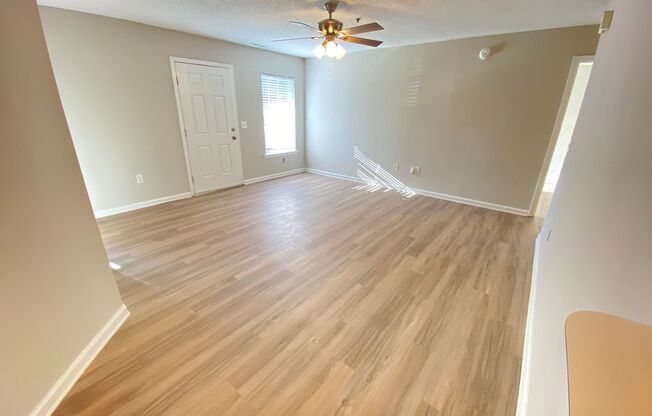 2 beds, 2 baths, 1,055 sqft, $1,250, Unit 1402