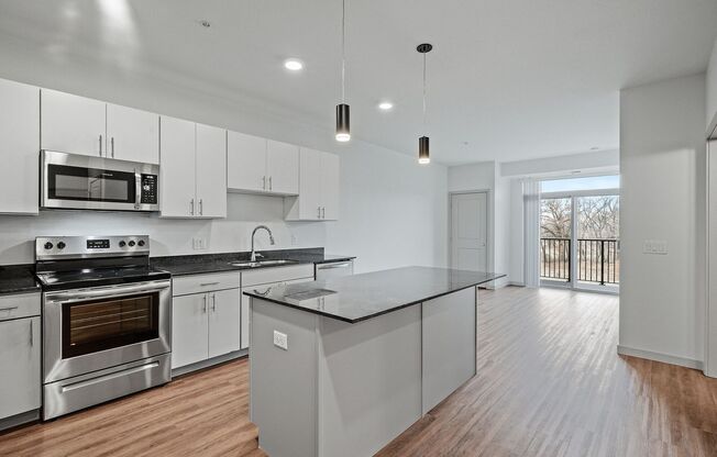 1 bed, 1 bath, 835 sqft, $1,810, Unit 115