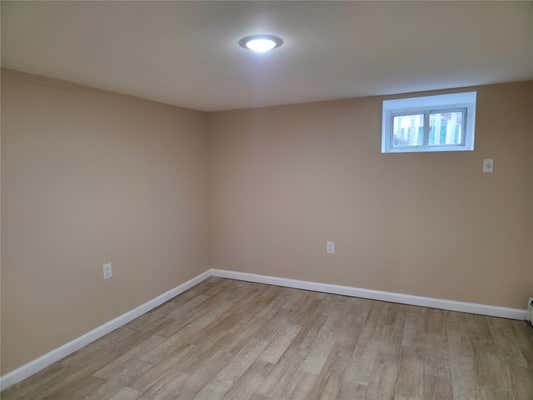 84 33 116 ST