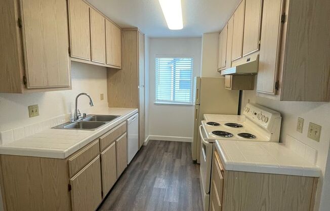 1 bed, 1 bath, 625 sqft, $1,610, Unit 286