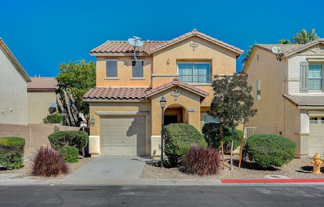 New Paint and Carpets Throughout!