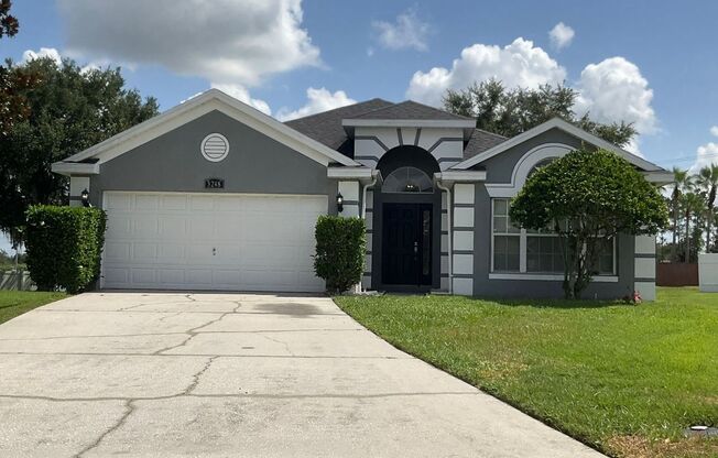 3 bedroom, 2 bath, 2 car garage, Single Family home in the Clermont gated community of Mission Park!