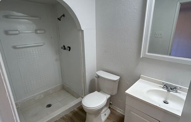Discover the home and live like royalty!