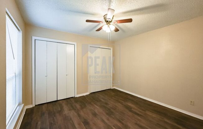 2 beds, 1.5 baths, $1,550