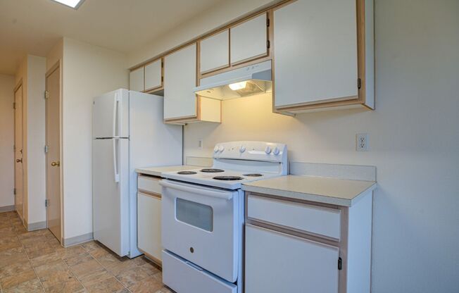 2 beds, 1 bath, 986 sqft, $1,400, Unit 1963