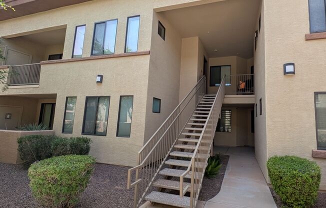 2 beds, 2 baths, $1,750, Unit Unit 2027