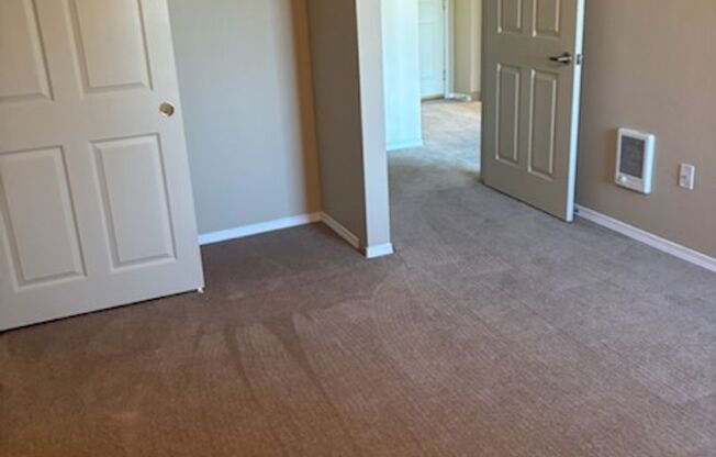 1 bed, 1 bath, 648 sqft, $1,599, Unit 325