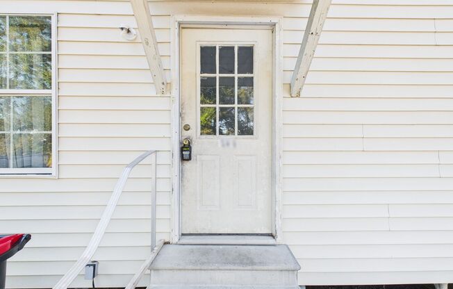 Three Bedroom Rental Home in Lafayette!