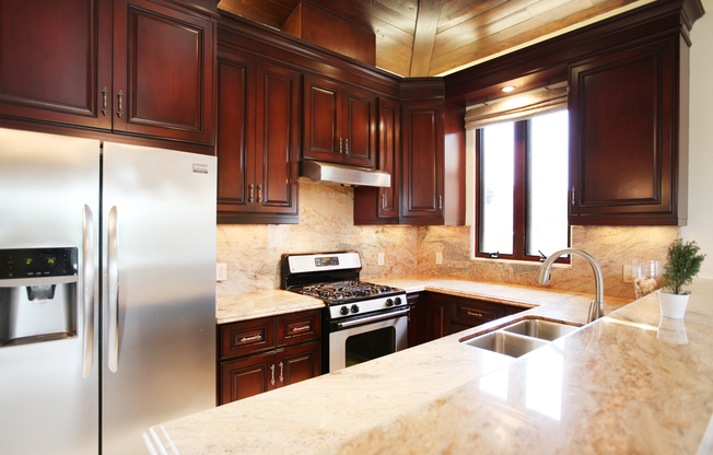 Luxury 3 bed 3 bath home available for rent in Malibu!