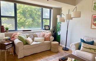 2 beds, 2 baths, 1,013 sqft, $4,800, Unit 404