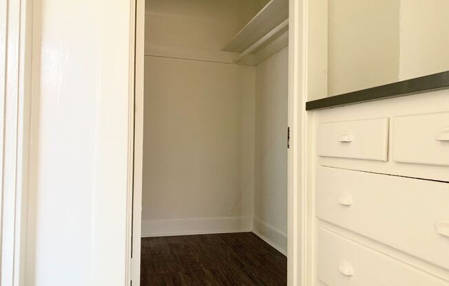 Studio, 1 bath, 470 sqft, $1,425, Unit 101