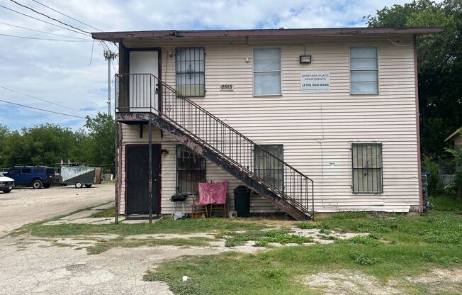 2513 Quintana Rd. #1, San Antonio, TX. 78211