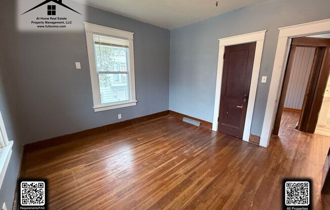 2 beds, 1 bath, $1,200