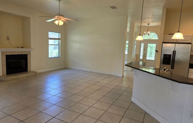 4 beds, 2 baths, $2,800