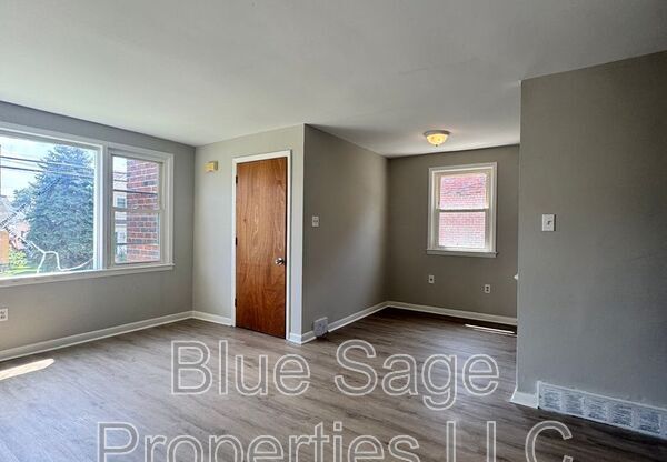 212 N WYCOMBE AVE