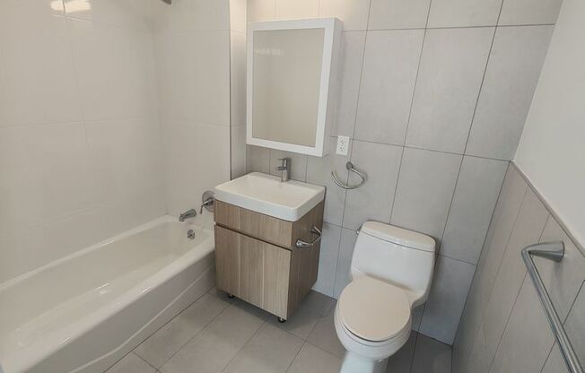 Amana Astoria Residential