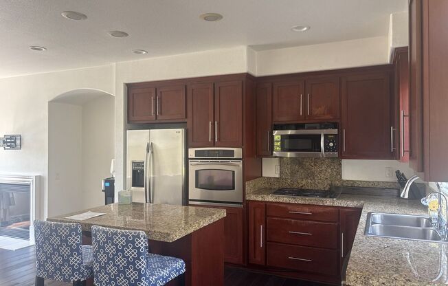 This beautiful home is nested on a corner lot in a private road and a quiet neighborhood with spectacular views across from Communication Hills. 5 bedrooms, 3.5 bathrooms!