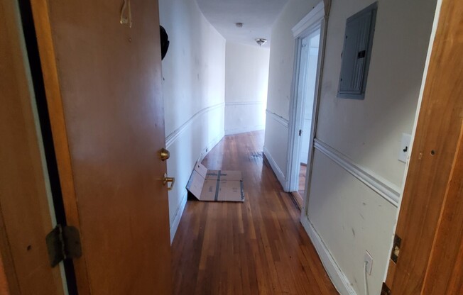 352 Riverway