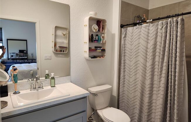 880 NW 3RD WAY #880 POMPANO BEACH, FL 33060