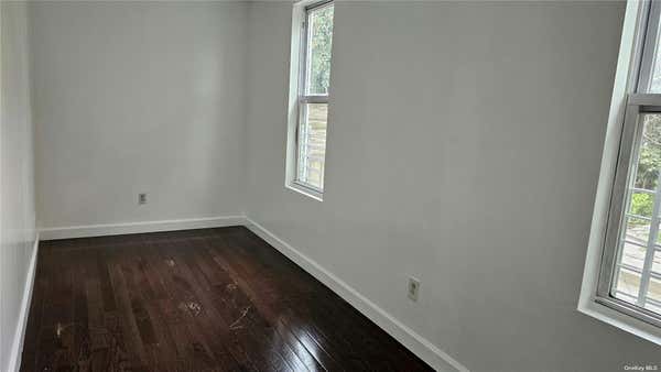 3 beds, 1 bath, 900 sqft, $2,800, Unit 2